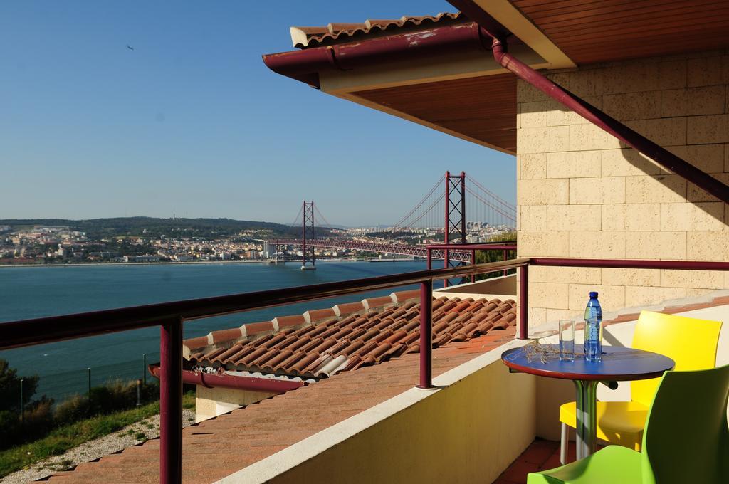 Hi Almada - Pousada De Juventude Номер фото